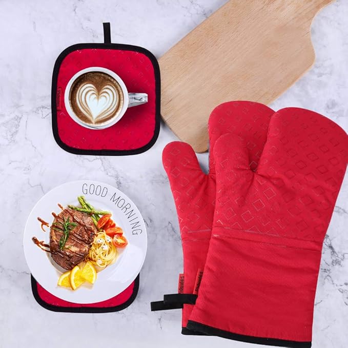 Set of 4 Oven Mitts and Pot Holders, 482 F Heat Resistant Hot Plate Moving Non-Slip Gloves for BBQ, Grill, Baking, Cooking, Oven, Microwave (Red)