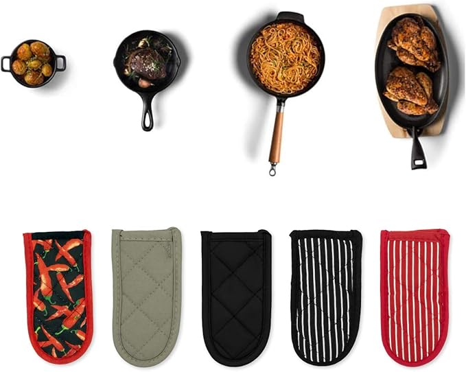 Evoio Cast Iron Skillet Handle Covers, Pot Handle Covers Heat Resistant, Heat Resistant Pan Pot Skillet Hot Handle Holder Sleeves Mitt Cover for Kitchen, BBQ and Baking Cookware (4-Pack Red Peppers)