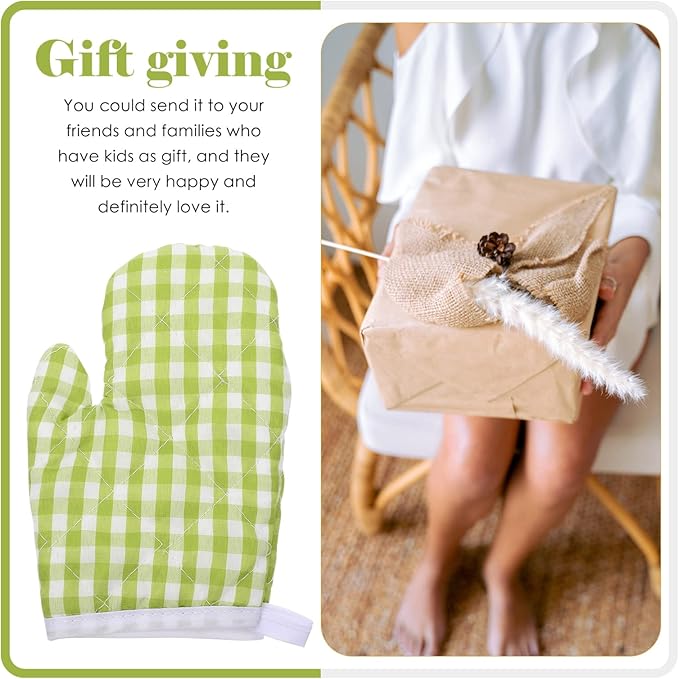 2Pcs Oven Mitts for Play Kitchen, Anti- Scald Gloves Microwave Oven Gloves Kitchen Mitts for Safe Baking Cooking ( Green Checkered )