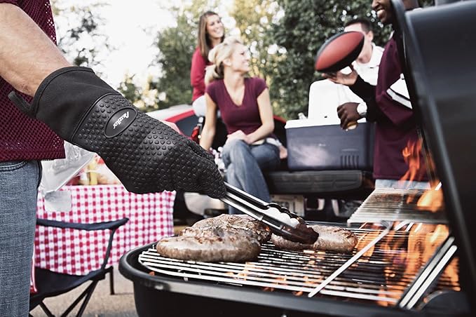 Silicone Cooking Gloves, Grilling Gloves, Heat Resistant Gloves BBQ Kitchen Silicone Oven Mitts, Long Waterproof Non-Slip Potholder for Barbecue, Cooking, Baking