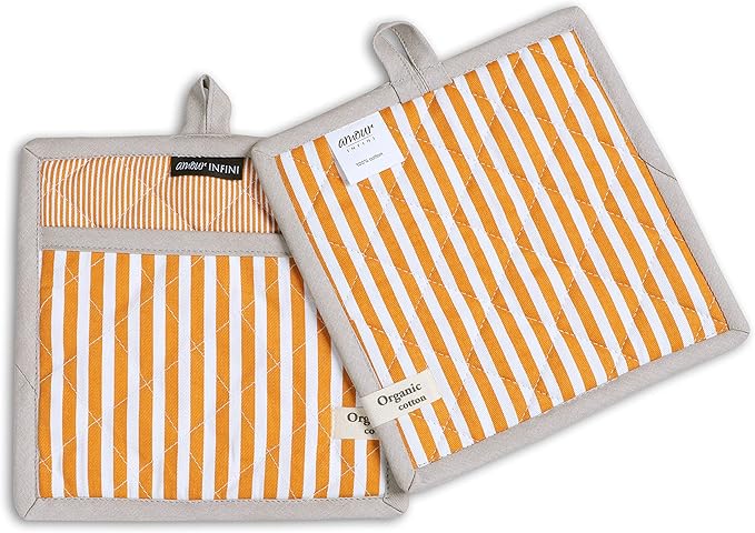 AMOUR INFINI Striped Pot Holders and Oven Mitts Heat Resistant Non Slip Reusable Set of 1 Oven Mitt and 1 Pot Holder Oven Gloves Pot Holder for Cooking (Yelllow)